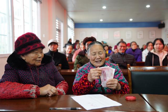 集体经济结硕果收益分红暖人心